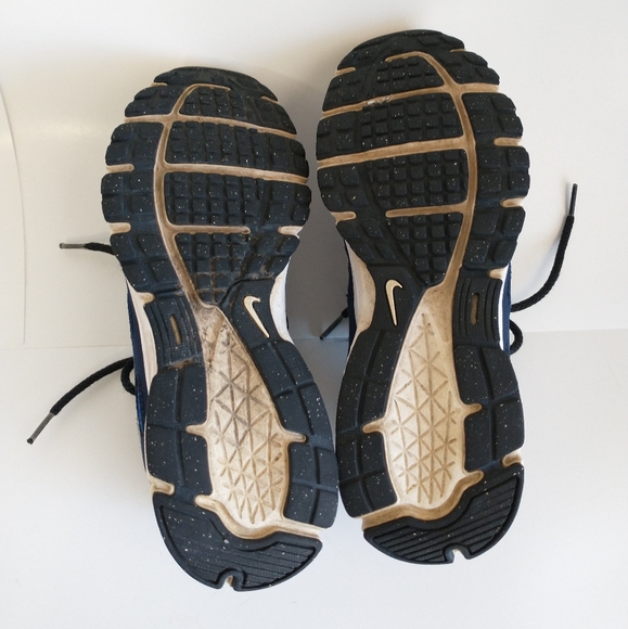 Nike Revolution2 GS Kid's Running Shoes - Picture 11 of 12